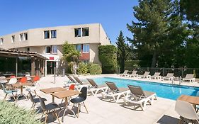 Ibis Avignon Sud